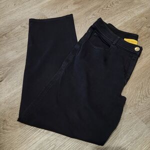St. John Black Jeans sz 4